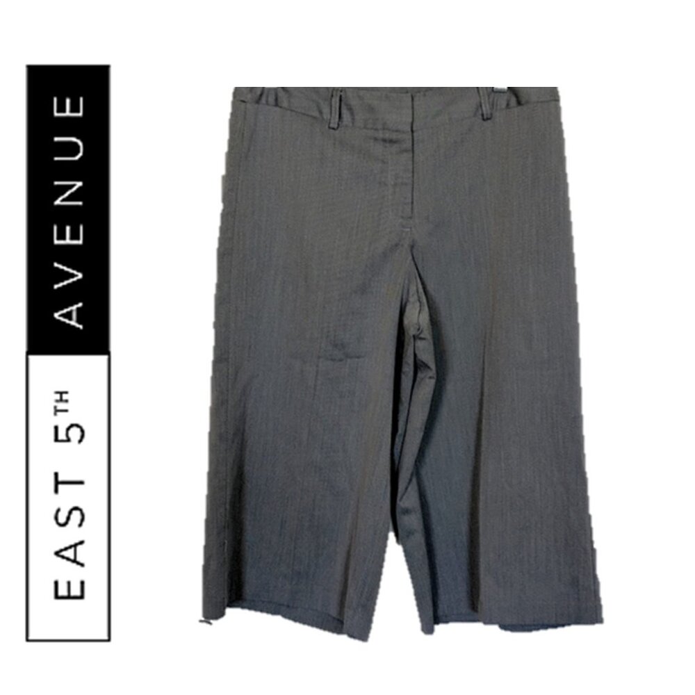 🔻 BASEMENT SALE 🔻 EAST 5th WALKING SHORT CAPRI COULETTE